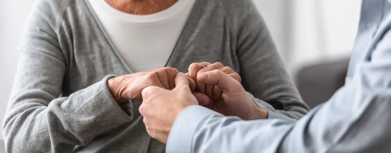 Rehabilitación neurológica para Parkinson con ejercicios de equilibrio en Kinetria Ciudad de México