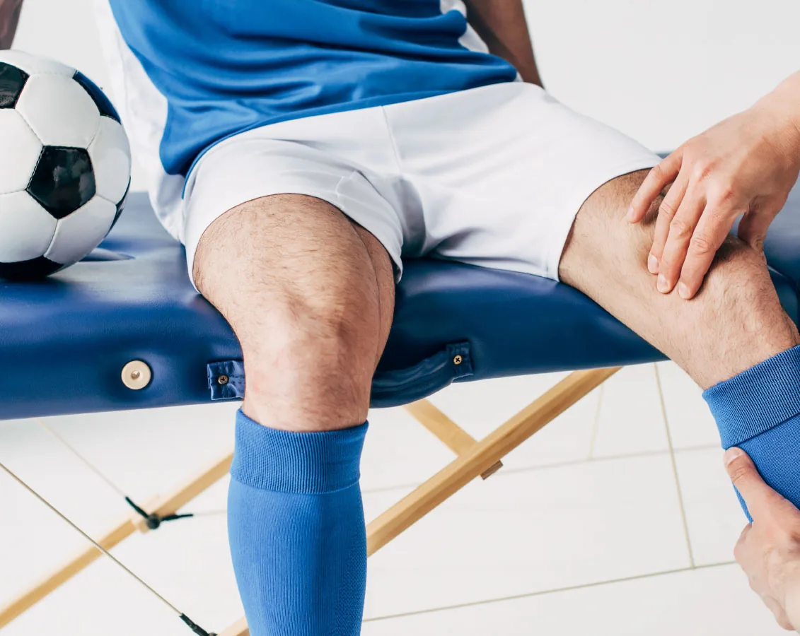 Artículo sobre fisioterapia para futbolistas y lesiones en CDMX
