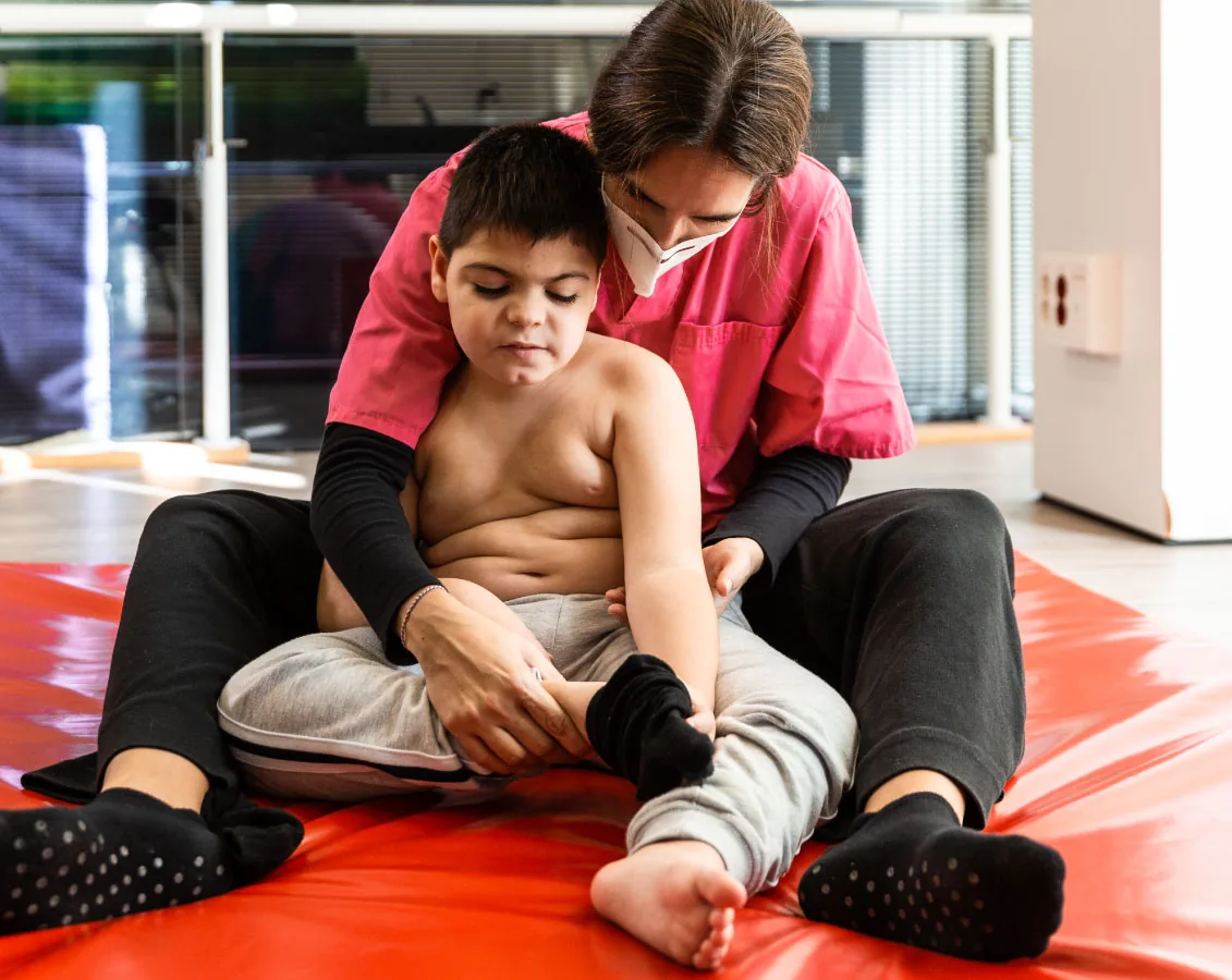 Artículo sobre fisioterapia pediátrica y cuándo llevar a tu hijo en CDMX