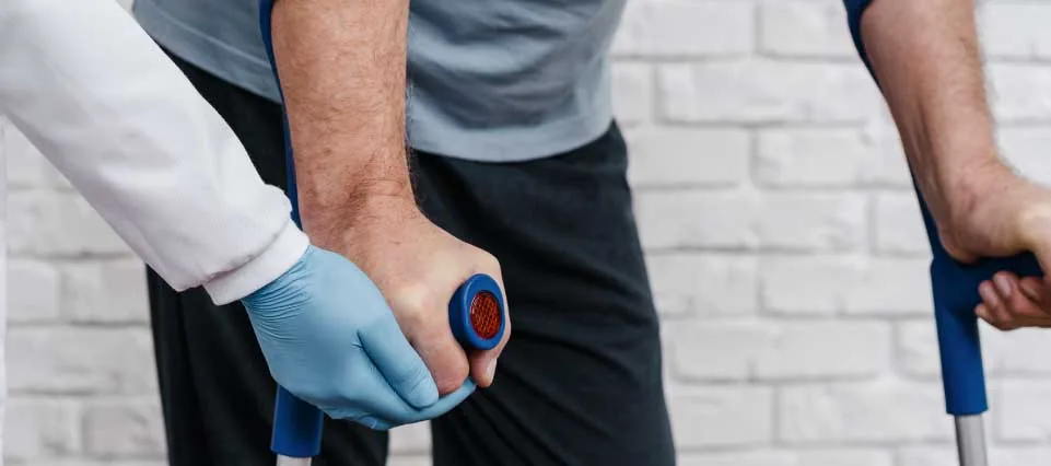 Tratamiento de fisioterapia traumatológica en Kinetria